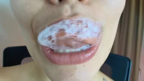 Lisbet online show from 04-20-26, 10:55