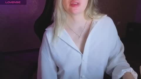 Anna online show from 03-18-26, 12:14