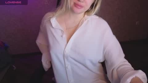 Anna online show from 05-01-26, 12:43
