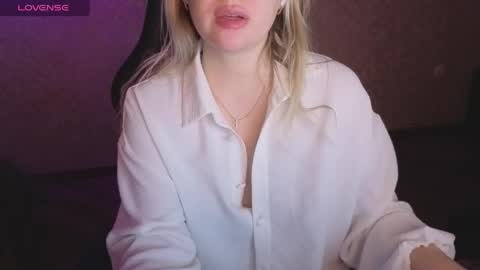Anna online show from 05-12-26, 09:12