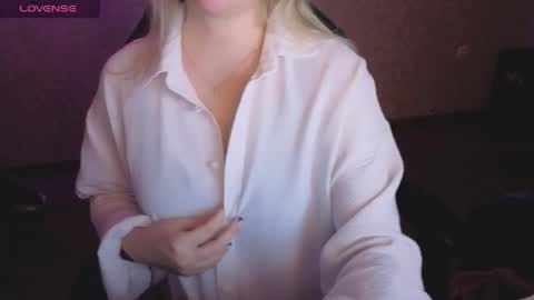 Anna online show from 05-15-26, 07:54