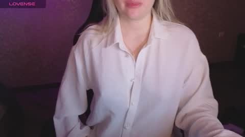 Anna online show from 05-23-26, 12:16