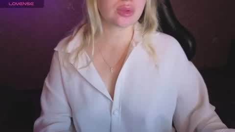 Anna online show from 06-10-26, 06:51
