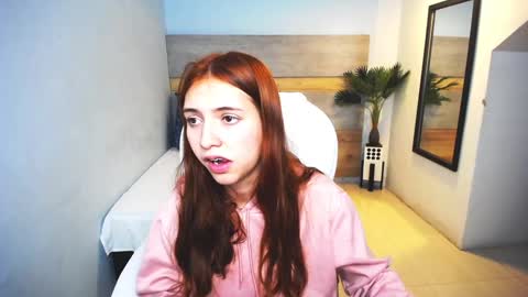 Liseth Fox online show from 12-27-24, 04:10