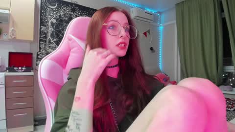 Snapshot of lisiasweet chatting on 01-08-25, 05:37 Lika online show from 01-08-25, 05:37