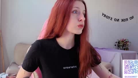 Snapshot of lisiasweet chatting on 09-19-25, 06:48 Lika online show from 09-19-25, 06:48