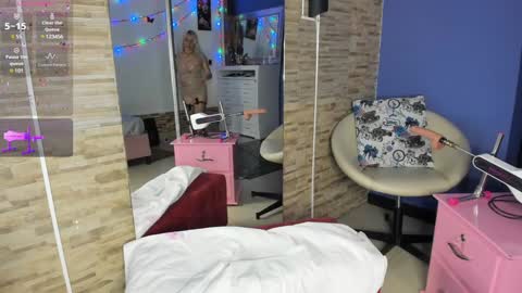Snapshot of lissa_brown_ chatting on 01-30-25, 02:49 Lissa online show from 01-30-25, 02:49