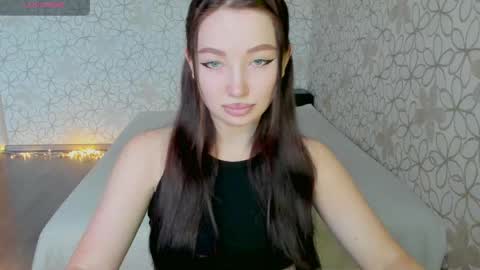 Snapshot of lissa_cristal_ chatting on 05-30-26, 10:12 lissa_cristal_ online show from 05-30-26, 10:12
