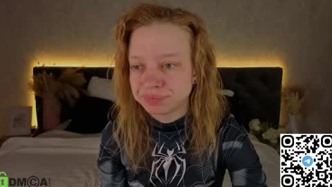 Lissa online show from 04-19-26, 01:27