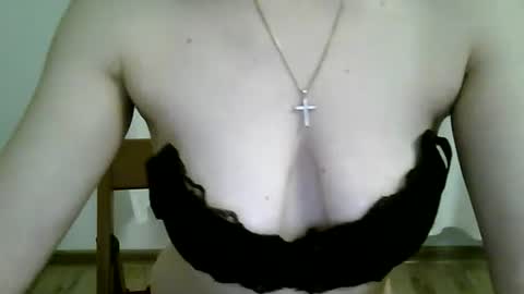 Lissa online show from 02-04-25, 09:41