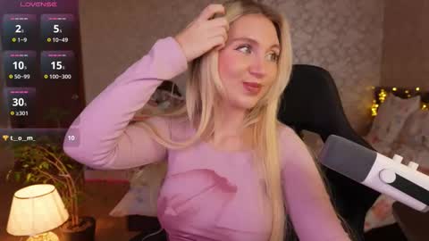 Snapshot of lissablush_ chatting on 11-04-25, 10:58 Lissa online show from 11-04-25, 10:58