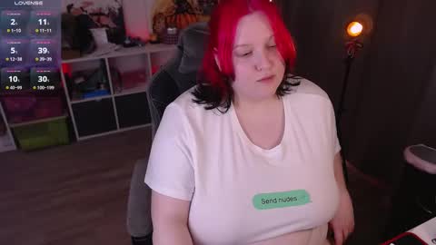 Lissa online show from 02-26-25, 03:08