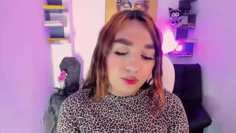 Lisssa online show from 10-23-25, 08:18