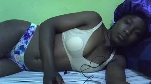 lisssa01 online show from 09-14-25, 04:17