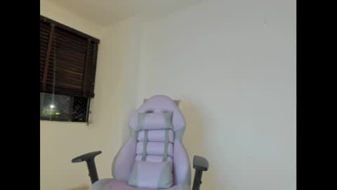 Danni online show from 02-23-25, 12:08