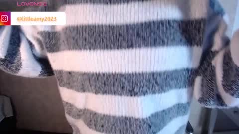 Snapshot of little__amy_ chatting on 03-12-25, 02:20 AMY online show from 03-12-25, 02:20