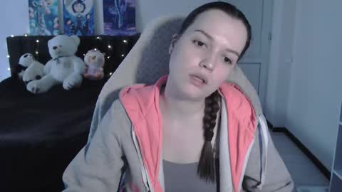 little__flowers online show from 01-15-26, 09:14