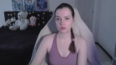 little__flowers online show from 03-25-26, 09:48