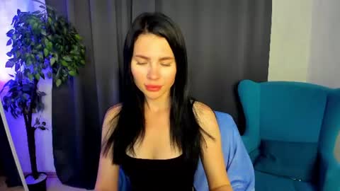 Isabel online show from 06-29-26, 07:58