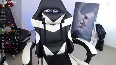 Amelie  online show from 03-11-26, 09:54