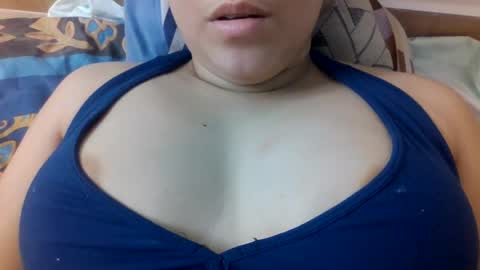 Snapshot of little_anef chatting on 06-12-26, 04:50 little_anef online show from 06-12-26, 04:50