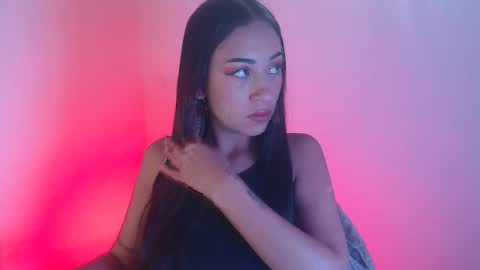 Aliciaparaisss online show from 10-19-25, 09:04