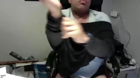 Snapshot of little_buddha chatting on 01-06-25, 08:39 Pure Black Power online show from 01-06-25, 08:39