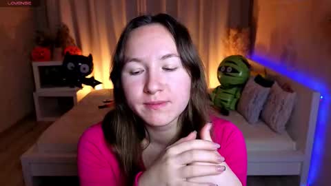 Alexandra online show from 10-29-25, 02:58