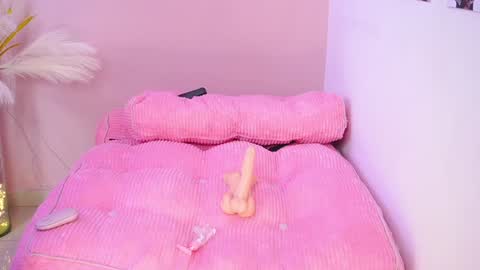 Little Effy online show from 12-14-24, 03:18