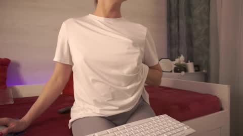 little_heart_andreea online show from 03-10-26, 10:48