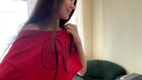 Viiola online show from 11-11-25, 02:22