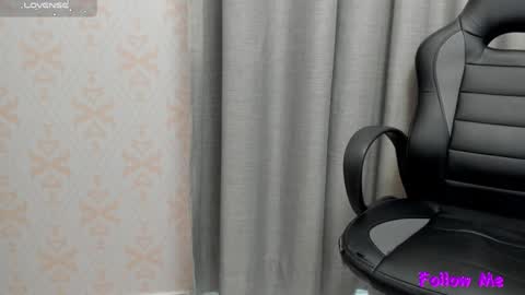 Katty online show from 12-19-24, 01:18