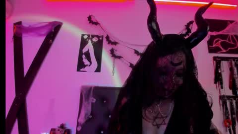 Little Nauughty2 online show from 10-30-25, 03:13