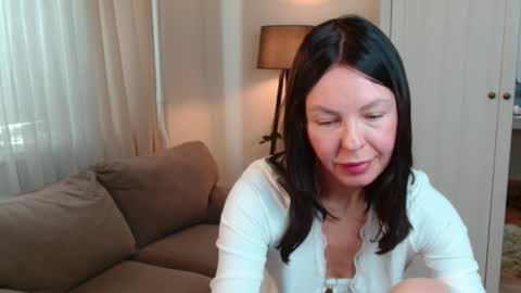 Nicole online show from 02-19-26, 12:23