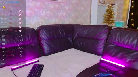 little_rockk online show from 11-30-25, 07:01