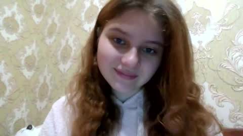 little_shygirl_ online show from 01-11-26, 06:07