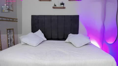 Snapshot of little_sugar18 chatting on 11-27-25, 12:07 Luisa online show from 11-27-25, 12:07