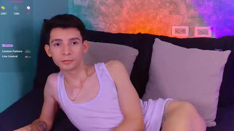 Juan Ferrer online show from 10-03-25, 02:52