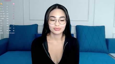 Snapshot of little_v1rgin_angel chatting on 09-30-25, 11:26 Kwan online show from 09-30-25, 11:26