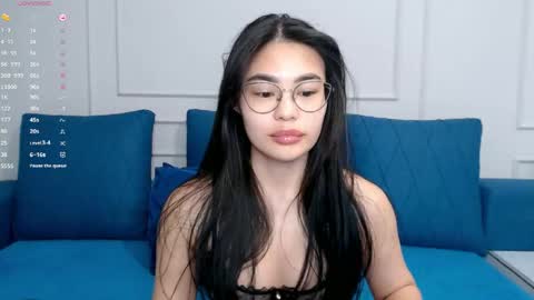 Kwan online show from 04-22-26, 09:33