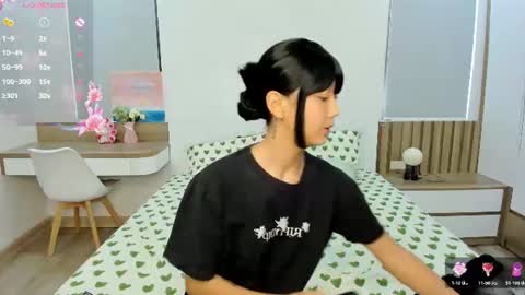 Snapshot of little_yena chatting on 07-08-26, 04:39 Yena and Gabby online show from 07-08-26, 04:39