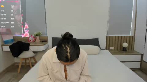 Snapshot of little_yena chatting on 07-30-26, 11:37 Yena and Gabby online show from 07-30-26, 11:37