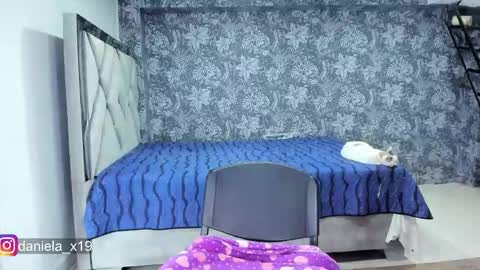 Snapshot of littleabbie chatting on 05-26-26, 05:20 Abbie online show from 05-26-26, 05:20