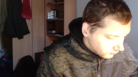 Snapshot of littlealien7 chatting on 05-25-26, 01:55 littlealien7 online show from 05-25-26, 01:55
