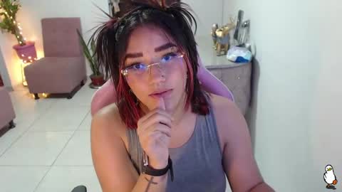 Daniela online show from 01-14-25, 01:04