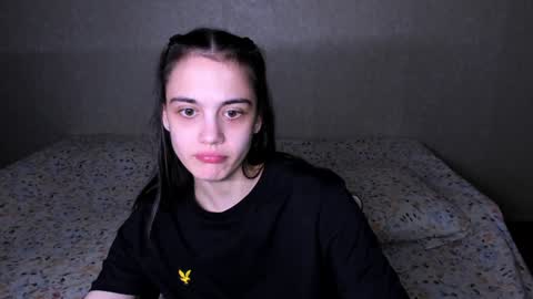 Snapshot of littleashleyy chatting on 12-22-24, 04:17 littleashleyy online show from 12-22-24, 04:17