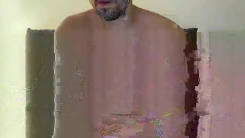 Snapshot of littlebigrabbit chatting on 10-19-25, 09:37 LittleBigRabbit online show from 10-19-25, 09:37