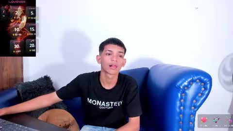 Snapshot of littlecum18 chatting on 07-14-26, 12:44 Pipe online show from 07-14-26, 12:44