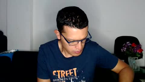 Manu online show from 12-09-24, 04:23