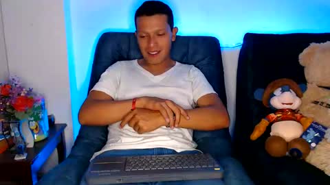 Manu online show from 06-01-26, 02:24